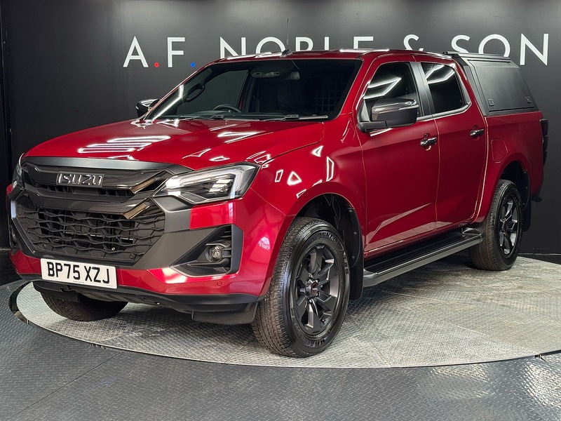Isuzu 1.9 TD V-Cross Commercial Pickup 4dr Diesel Auto 4WD Euro 6 (s/s) (164 ps)
