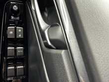 Isuzu D-Max TD V-Cross Commercial 