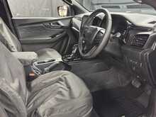 Isuzu D-Max TD V-Cross Commercial 