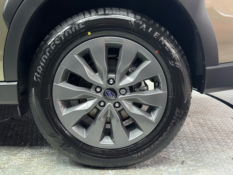 Subaru 2.5i Limited Estate 5dr Petrol Lineartronic 4WD Euro 6 (s/s) (169 ps)