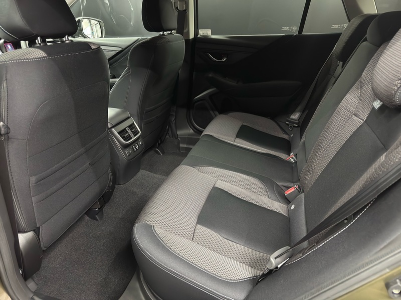 Subaru 2.5i Limited Estate 5dr Petrol Lineartronic 4WD Euro 6 (s/s) (169 ps)