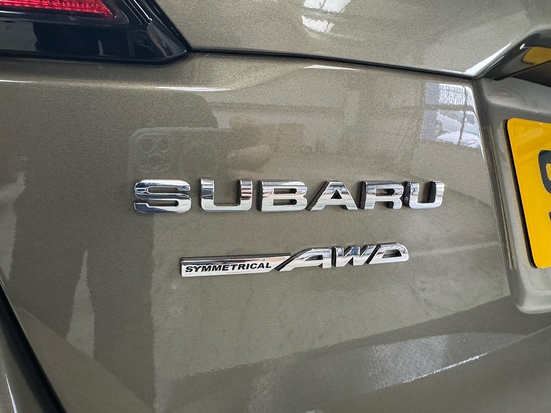 Subaru 2.5i Limited Estate 5dr Petrol Lineartronic 4WD Euro 6 (s/s) (169 ps)