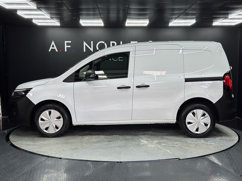 Nissan 1.3 TCe Acenta Panel Van 6dr Petrol Manual L1 Euro 6 (s/s) (130 ps)