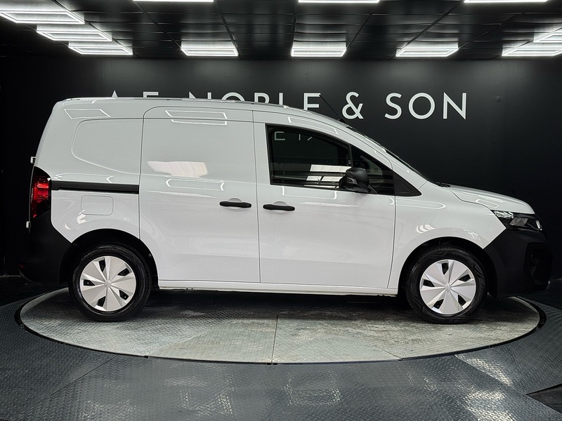 Nissan 1.3 TCe Acenta Panel Van 6dr Petrol Manual L1 Euro 6 (s/s) (130 ps)