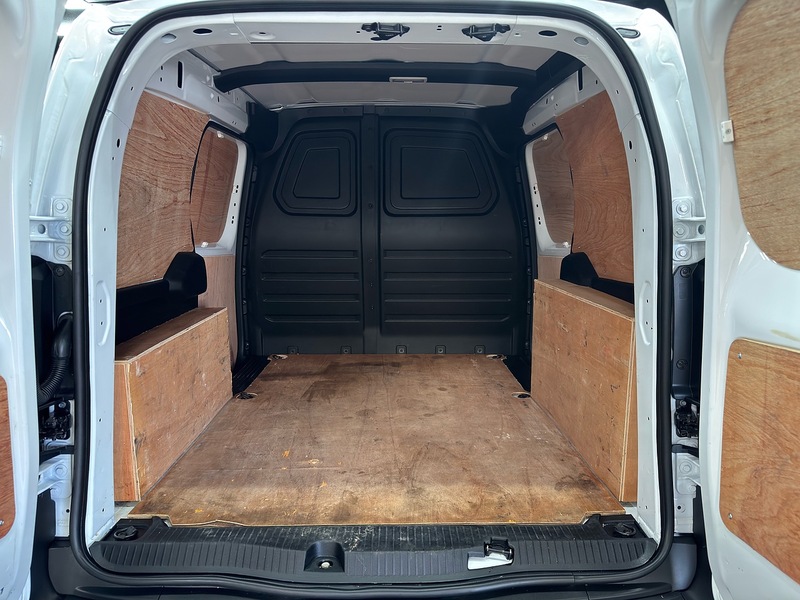 Nissan 1.3 TCe Acenta Panel Van 6dr Petrol Manual L1 Euro 6 (s/s) (130 ps)
