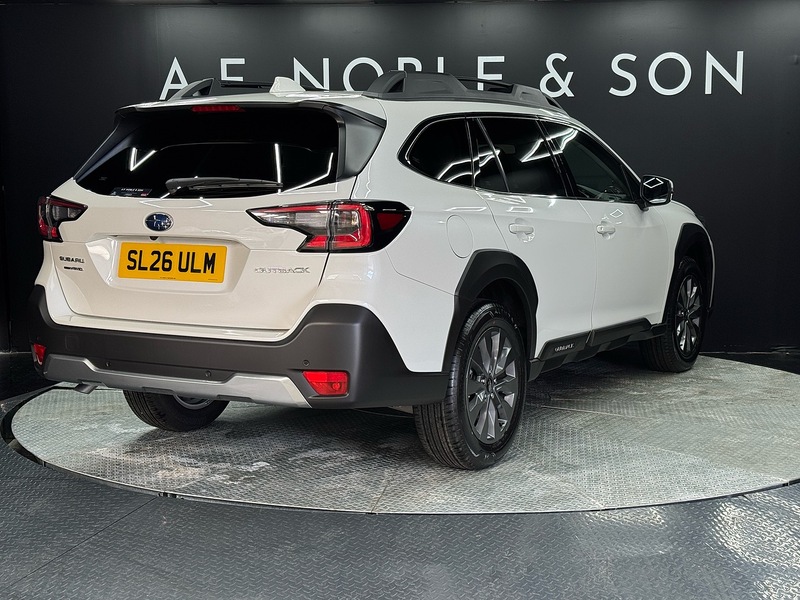 Subaru 2.5i Limited Estate 5dr Petrol Lineartronic 4WD Euro 6 (s/s) (169 ps)