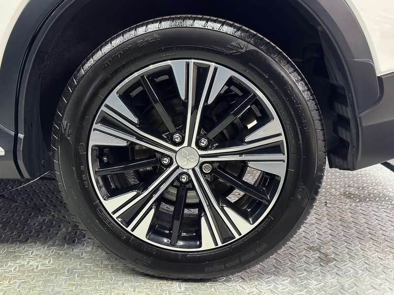 Mitsubishi 1.5T 3 SUV 5dr Petrol Manual Euro 6 (s/s) (163 ps)