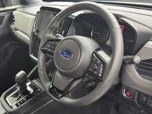 Subaru Forester i e-Boxer Field 