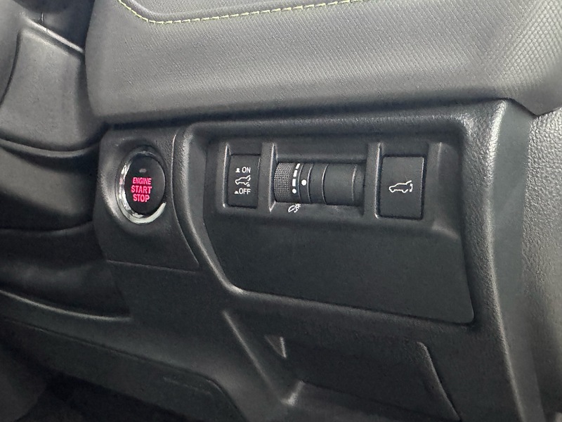 Subaru 2.0 i e-Boxer Field SUV 5dr Petrol Hybrid Lineartronic 4WD Euro 6 (s/s) (136 ps)