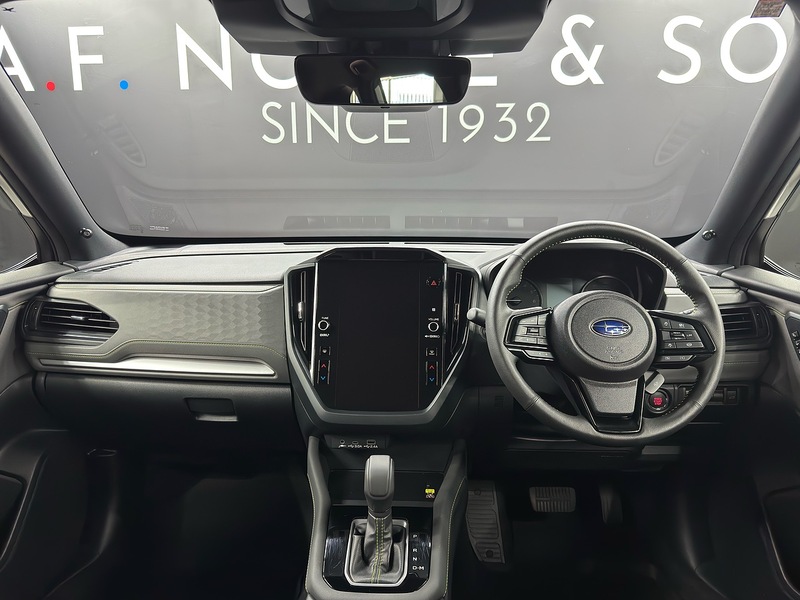 Subaru 2.0 i e-Boxer Field SUV 5dr Petrol Hybrid Lineartronic 4WD Euro 6 (s/s) (136 ps)