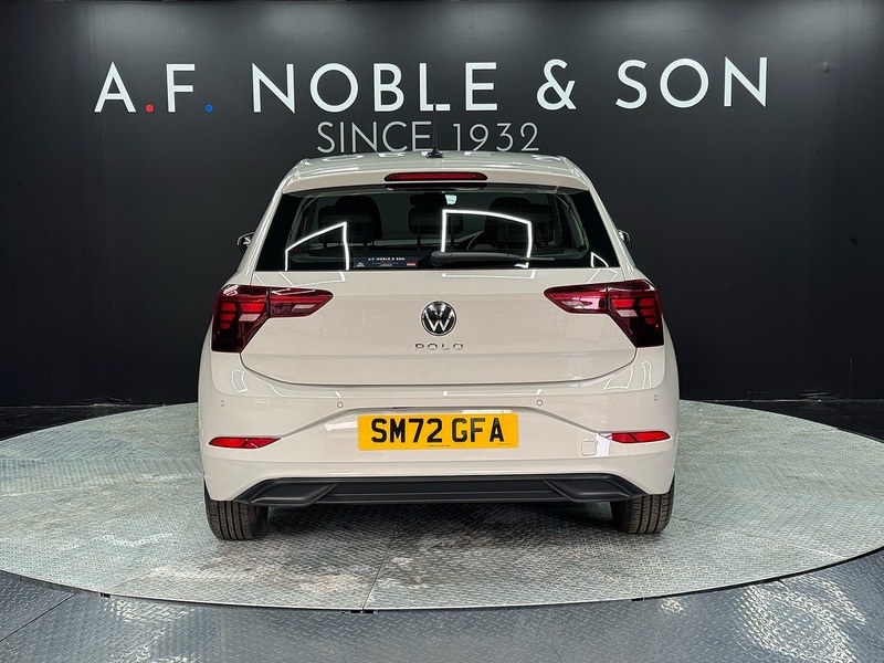 Volkswagen 1.0 EVO Life Hatchback 5dr Petrol Manual Euro 6 (s/s) (80 ps)