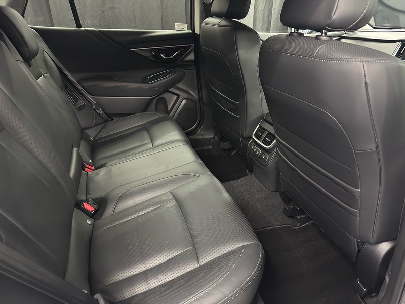Subaru 2.5i Touring Estate 5dr Petrol Lineartronic 4WD Euro 6 (s/s) (169 ps)