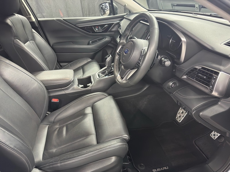 Subaru 2.5i Touring Estate 5dr Petrol Lineartronic 4WD Euro 6 (s/s) (169 ps)
