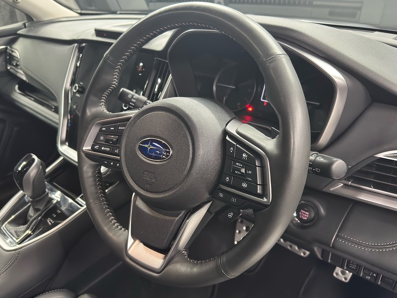 Subaru 2.5i Touring Estate 5dr Petrol Lineartronic 4WD Euro 6 (s/s) (169 ps)