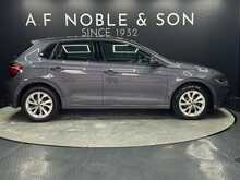 Volkswagen Polo TSI Style 