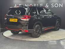 Subaru Forester i e-Boxer Sport 