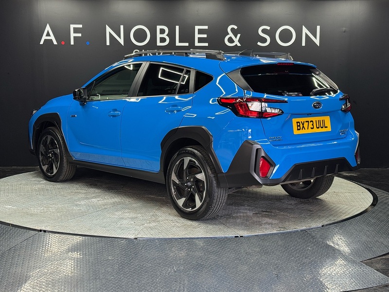 Subaru 2.0 i e-Boxer Touring SUV 5dr Petrol Hybrid Lineartronic 4WD Euro 6 (s/s) (136 ps)