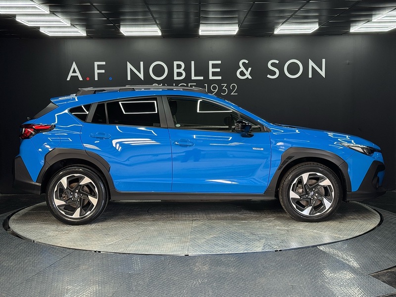 Subaru 2.0 i e-Boxer Touring SUV 5dr Petrol Hybrid Lineartronic 4WD Euro 6 (s/s) (136 ps)