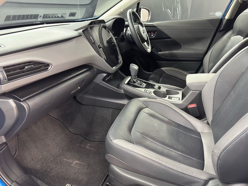 Subaru 2.0 i e-Boxer Touring SUV 5dr Petrol Hybrid Lineartronic 4WD Euro 6 (s/s) (136 ps)