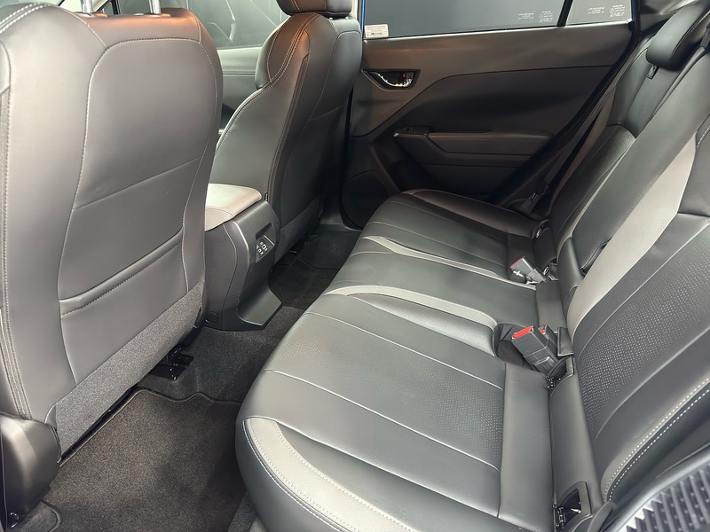 Subaru 2.0 i e-Boxer Touring SUV 5dr Petrol Hybrid Lineartronic 4WD Euro 6 (s/s) (136 ps)