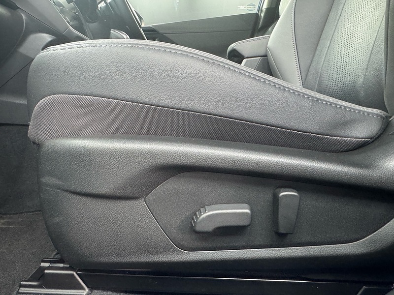 Subaru 2.0 i e-Boxer Touring SUV 5dr Petrol Hybrid Lineartronic 4WD Euro 6 (s/s) (136 ps)