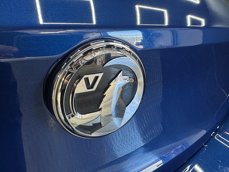 Vauxhall 1.2 SE Hatchback 5dr Petrol Manual Euro 6 (75 ps)