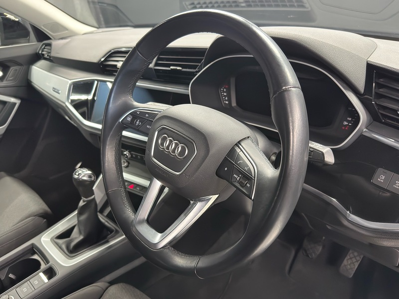 Audi 2.0 TDI 35 Sport SUV 5dr Diesel Manual quattro Euro 6 (s/s) (150 ps)