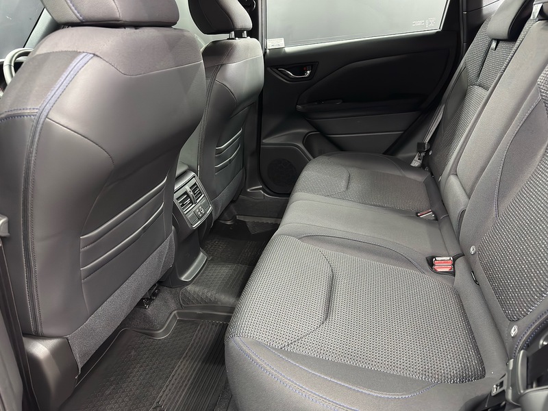 Subaru 2.0 i e-Boxer Limited SUV 5dr Petrol Hybrid Lineartronic 4WD Euro 6 (s/s) (136 ps)