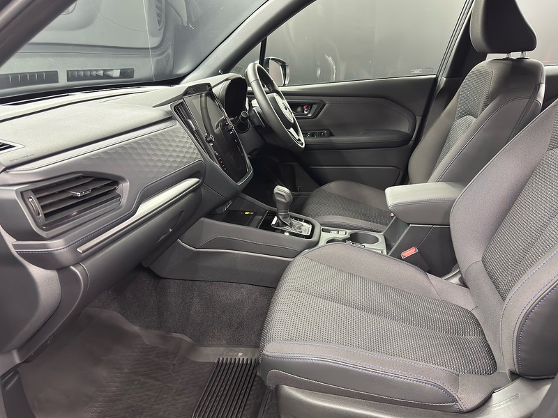 Subaru 2.0 i e-Boxer Limited SUV 5dr Petrol Hybrid Lineartronic 4WD Euro 6 (s/s) (136 ps)