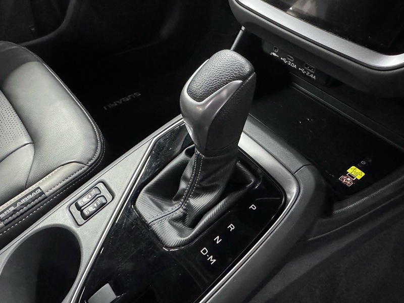 Subaru 2.0 i e-Boxer Touring SUV 5dr Petrol Hybrid Lineartronic 4WD Euro 6 (s/s) (136 ps)