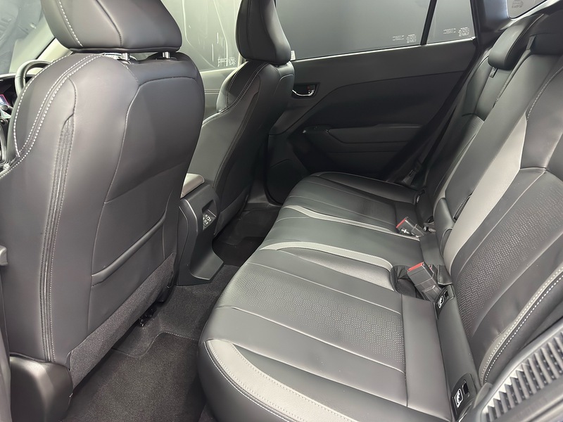 Subaru 2.0 i e-Boxer Touring SUV 5dr Petrol Hybrid Lineartronic 4WD Euro 6 (s/s) (136 ps)