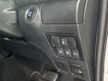 Toyota Hilux D-4D Invincible X 