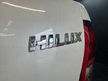Toyota Hilux D-4D Invincible X 