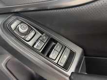 Subaru XV i e-Boxer SE Premium 