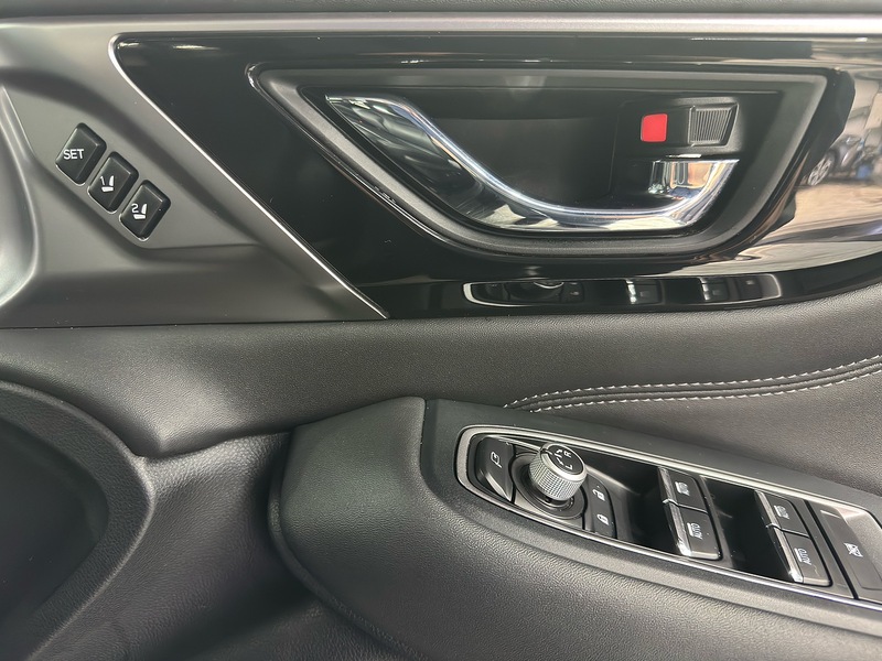 Subaru 2.5i Touring Estate 5dr Petrol Lineartronic 4WD Euro 6 (s/s) (169 ps)