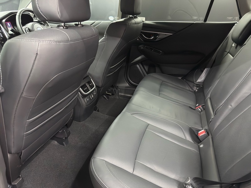 Subaru 2.5i Touring Estate 5dr Petrol Lineartronic 4WD Euro 6 (s/s) (169 ps)