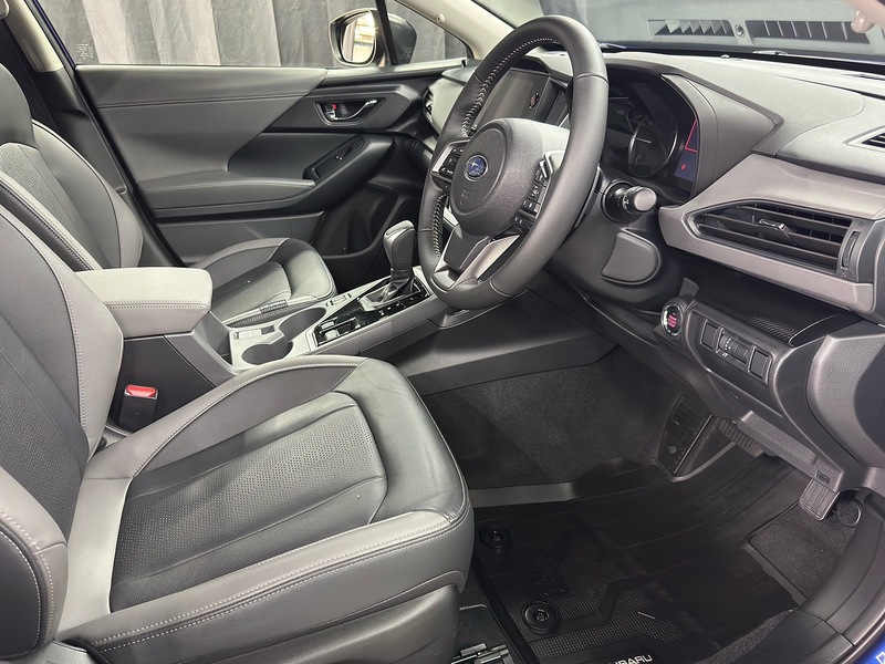 Subaru 2.0 i e-Boxer Touring SUV 5dr Petrol Hybrid Lineartronic 4WD Euro 6 (s/s) (136 ps)
