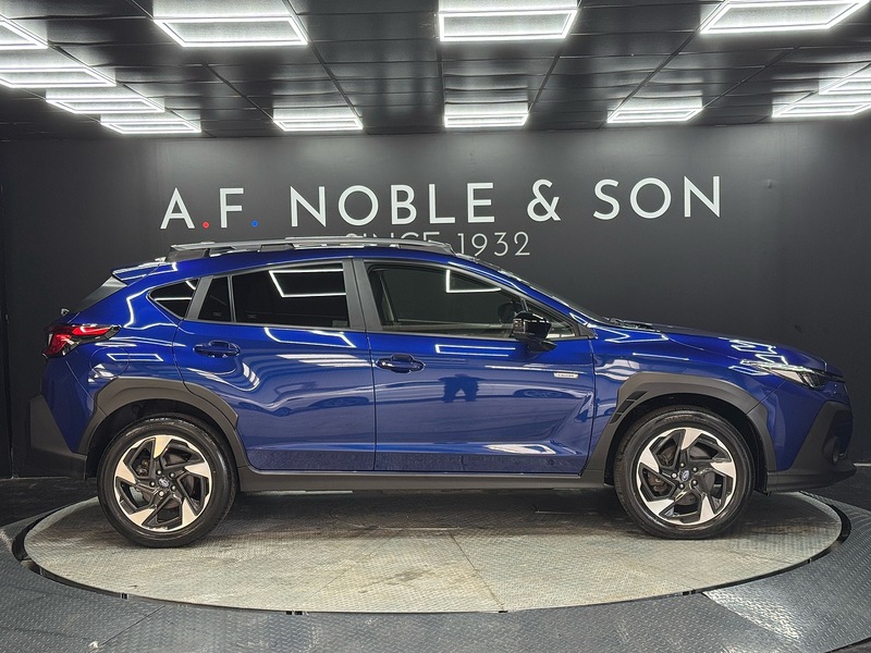 Subaru 2.0 i e-Boxer Touring SUV 5dr Petrol Hybrid Lineartronic 4WD Euro 6 (s/s) (136 ps)
