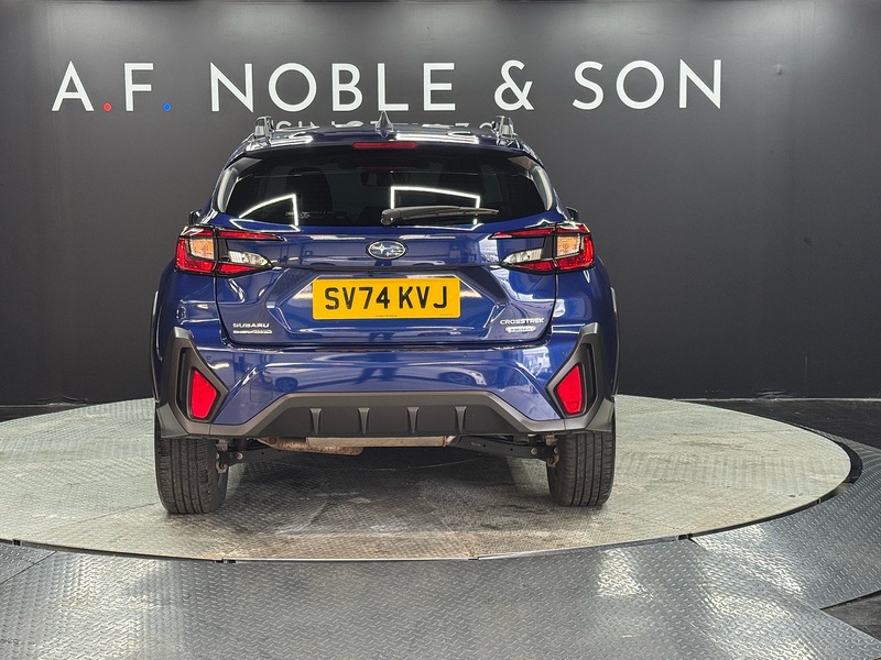 Subaru 2.0 i e-Boxer Touring SUV 5dr Petrol Hybrid Lineartronic 4WD Euro 6 (s/s) (136 ps)