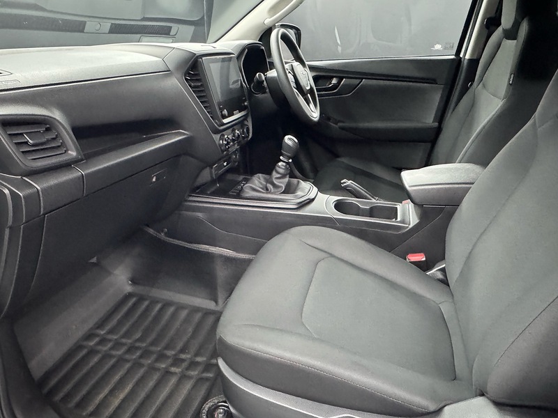 Isuzu 1.9 TD Utility Diff Lock Pickup Double Cab 4dr Diesel Manual 4WD Euro 6 (s/s) (164 ps)