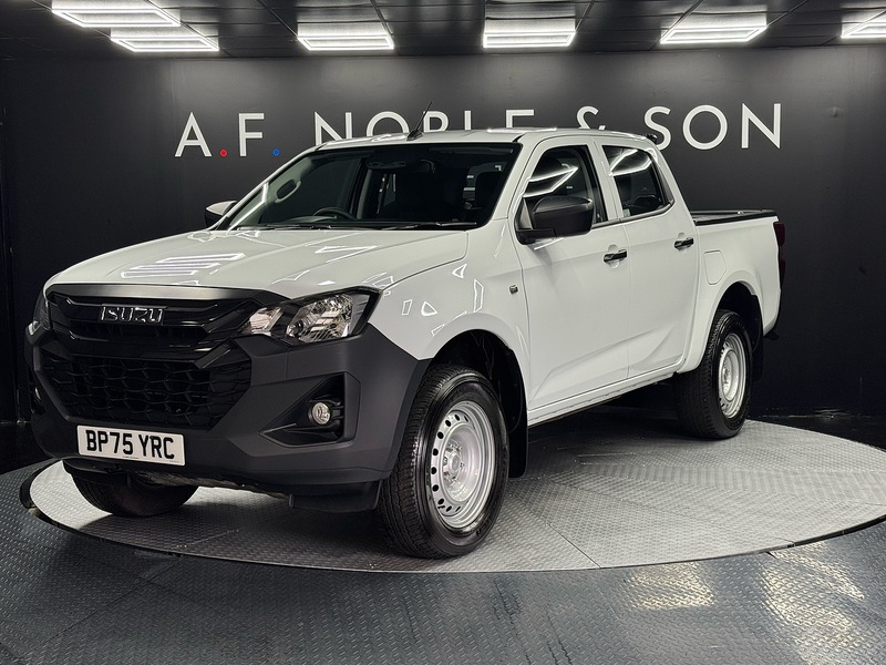 Isuzu 1.9 TD Utility Diff Lock Pickup Double Cab 4dr Diesel Manual 4WD Euro 6 (s/s) (164 ps)