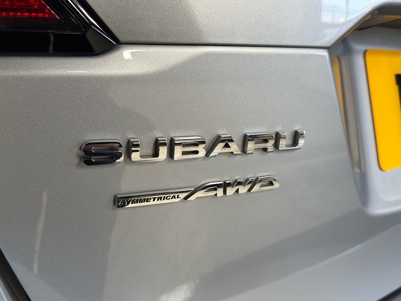 Subaru 2.5i Touring Estate 5dr Petrol Lineartronic 4WD Euro 6 (s/s) (169 ps)