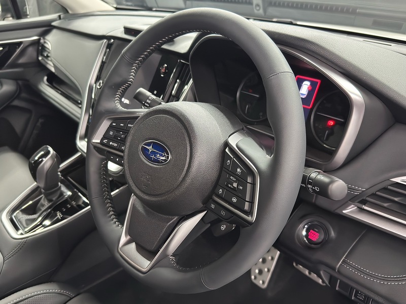 Subaru 2.5i Touring Estate 5dr Petrol Lineartronic 4WD Euro 6 (s/s) (169 ps)