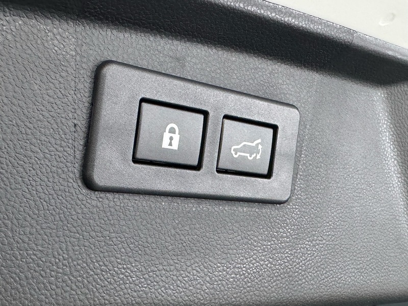Subaru 2.5i Touring Estate 5dr Petrol Lineartronic 4WD Euro 6 (s/s) (169 ps)