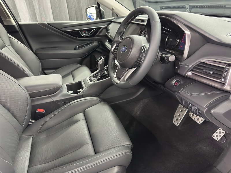 Subaru 2.5i Touring Estate 5dr Petrol Lineartronic 4WD Euro 6 (s/s) (169 ps)