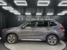 Subaru Forester i e-Boxer XE Premium 