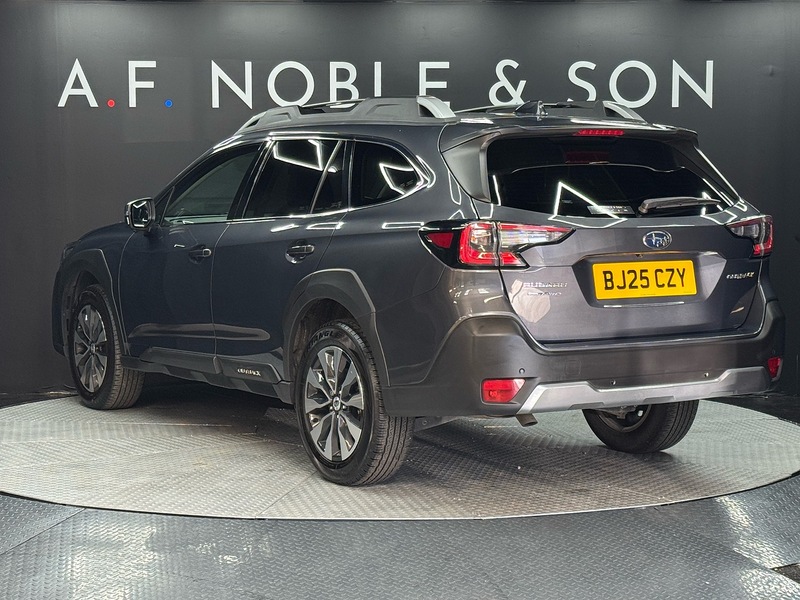 Subaru 2.5i Touring Estate 5dr Petrol Lineartronic 4WD Euro 6 (s/s) (169 ps)