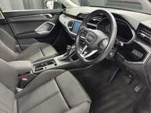 Audi Q3 TFSI CoD Sport 
