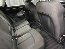 Audi Q3 TFSI CoD Sport 