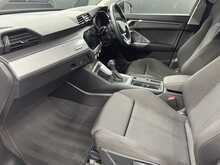 Audi Q3 TFSI CoD Sport 